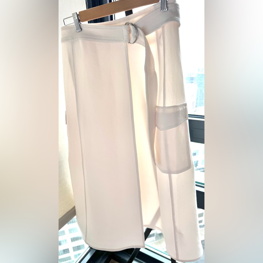 Aritzia Wilfred Hana Wrap Skirt Belted size Medium Light birch